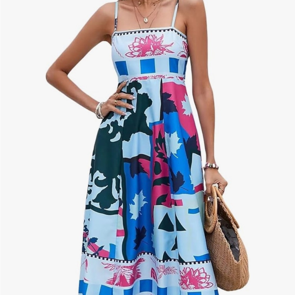 Sundress - Picture 3 of 7